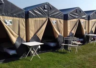 Flexotent festivaltent with made beds at corporate festival